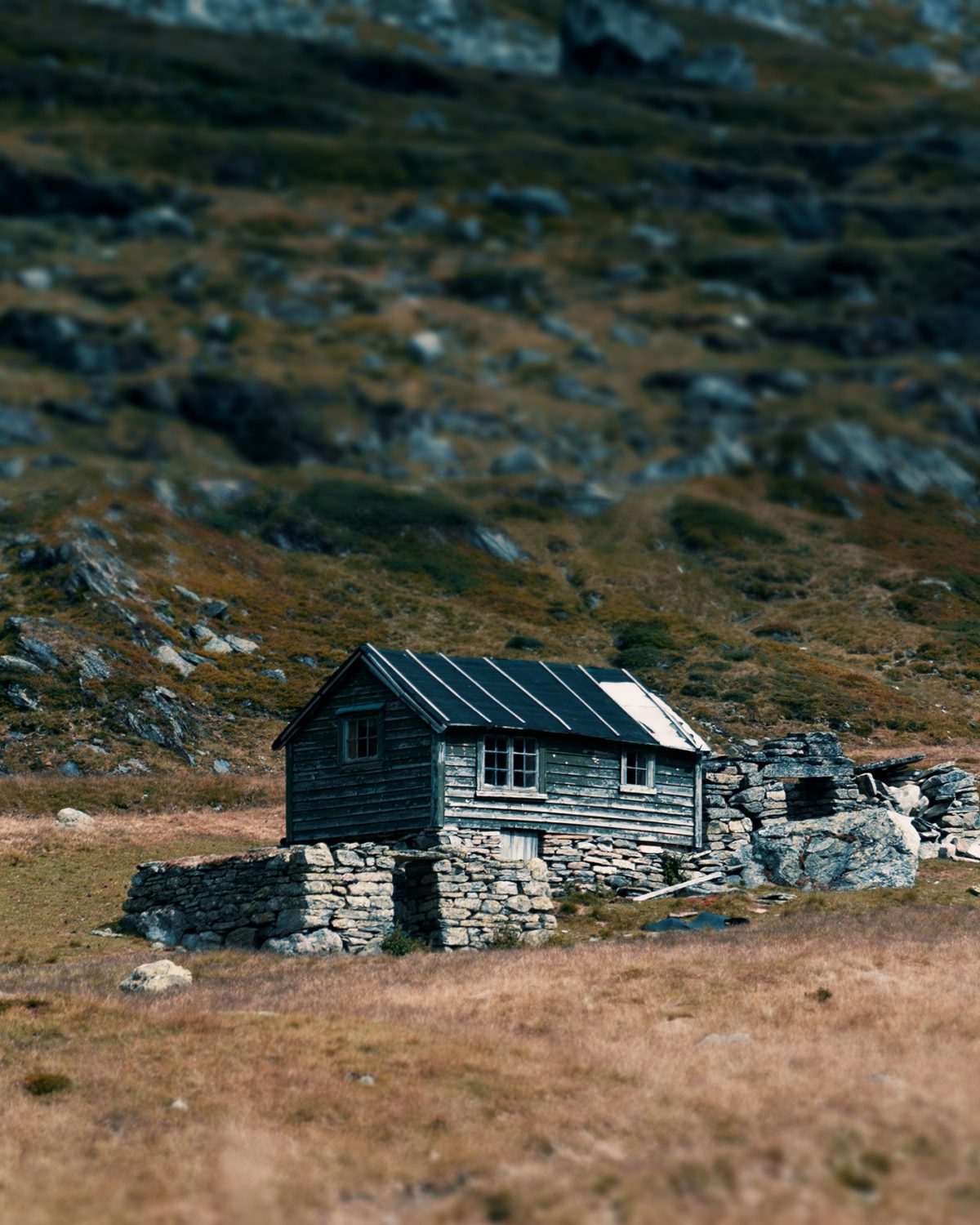 Shepherd cabin in the Norwegian mountains